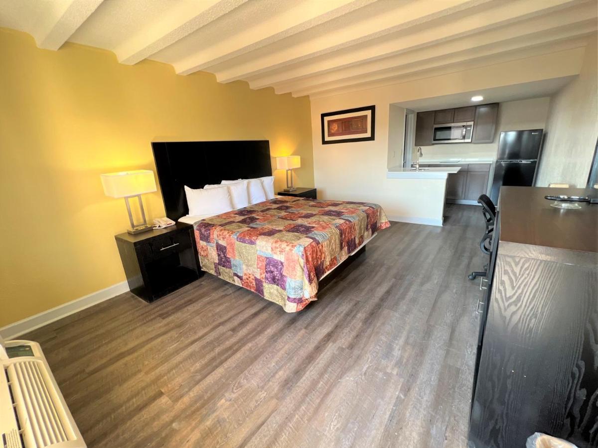 James River Inn & Suites Newport News Kültér fotó