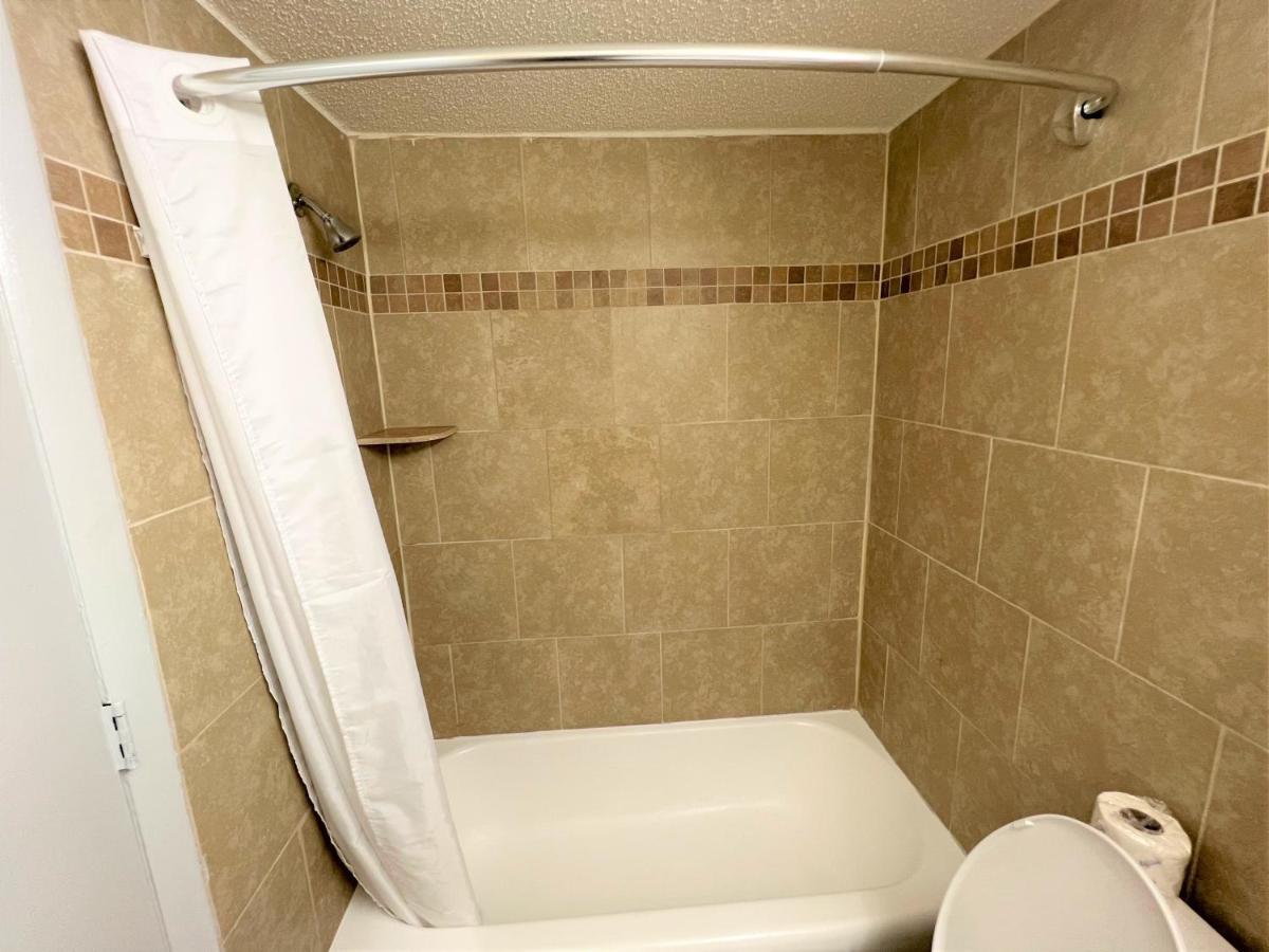 James River Inn & Suites Newport News Kültér fotó