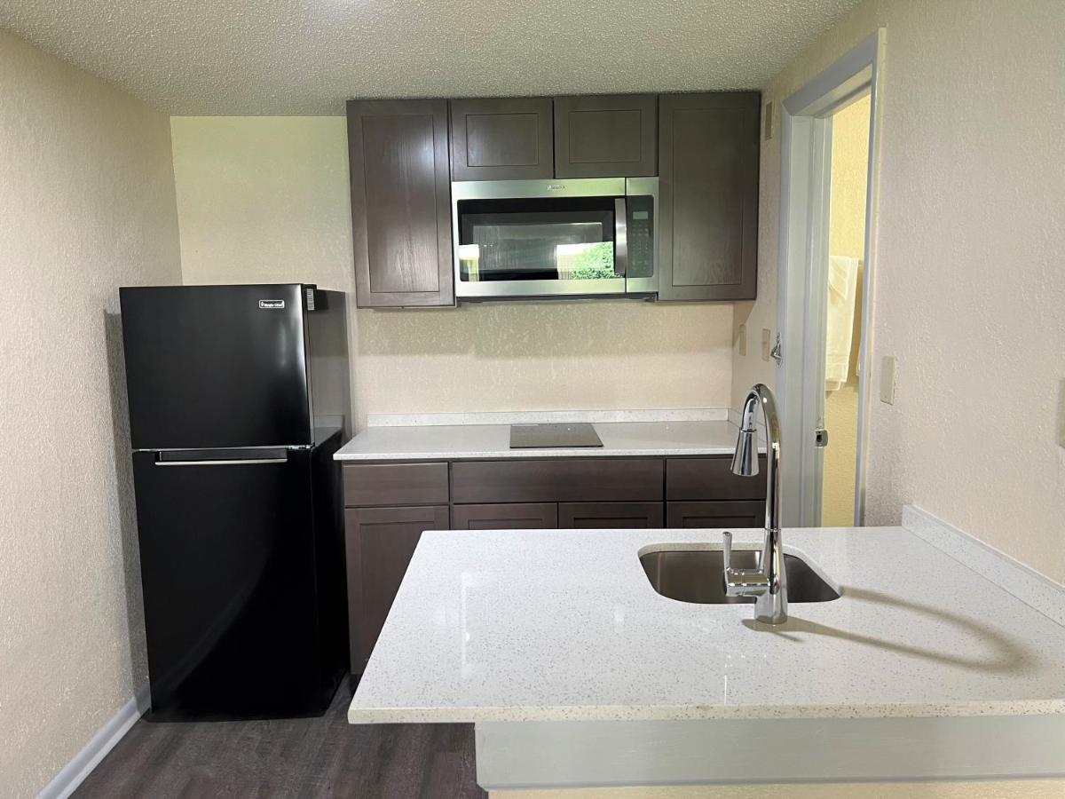 James River Inn & Suites Newport News Kültér fotó